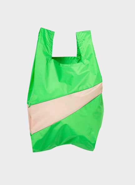 Susan Bijl The New Shopping Bag Greenscreen & Tone