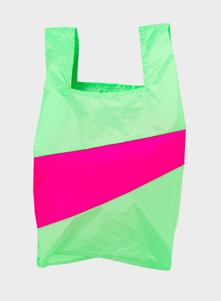 Susan Bijl The New Shopping Bag Error & Pretty Pink