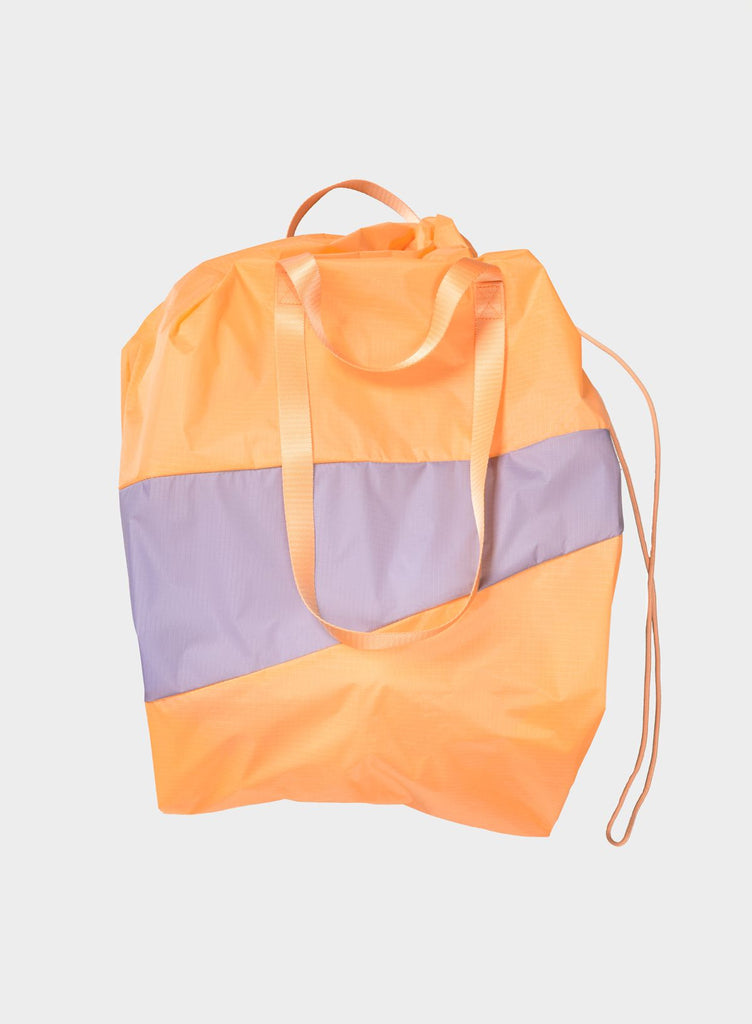 Susan Bijl The New Trash Bag Reflect & Idea